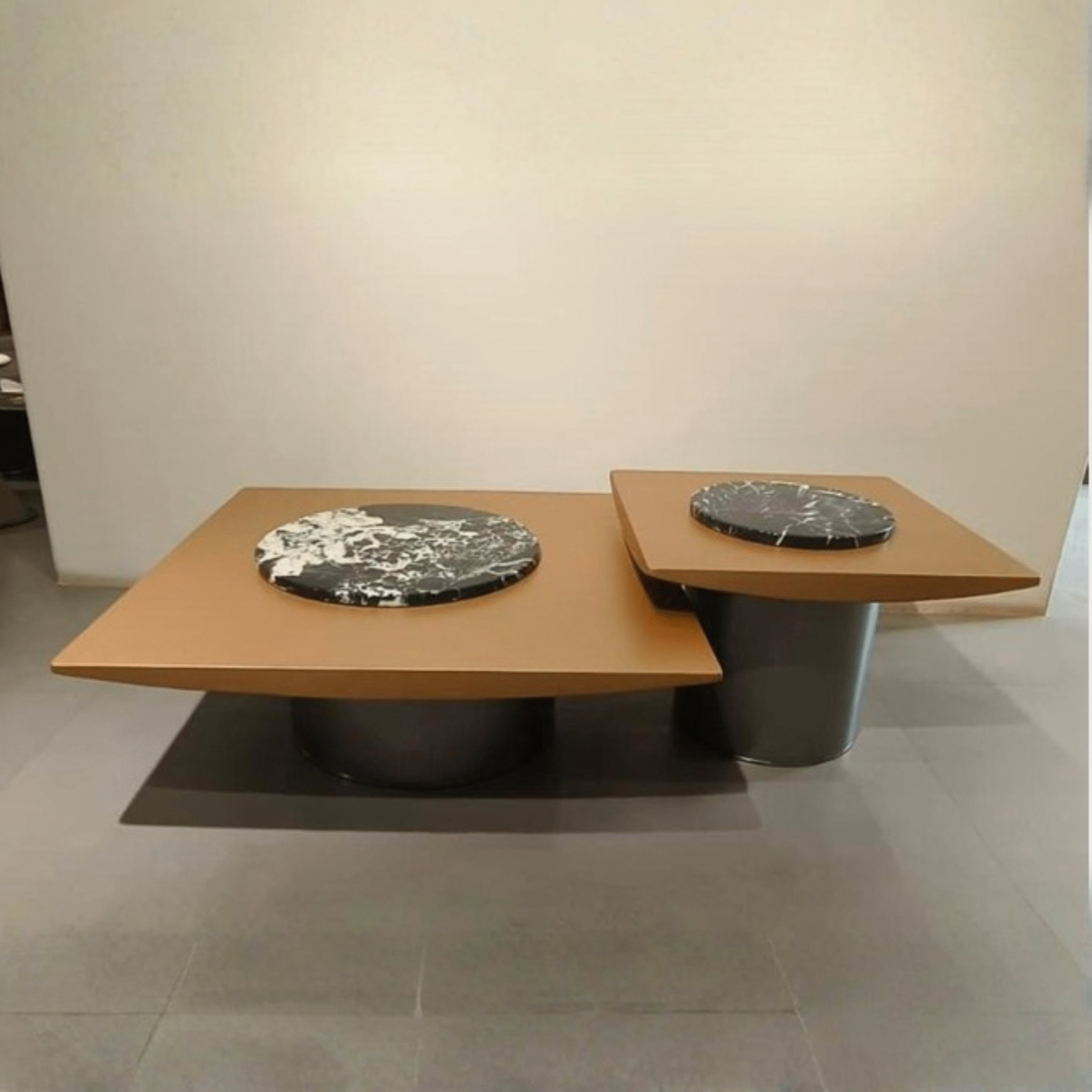 25197613 + 30197713 modern coffee table & side table set